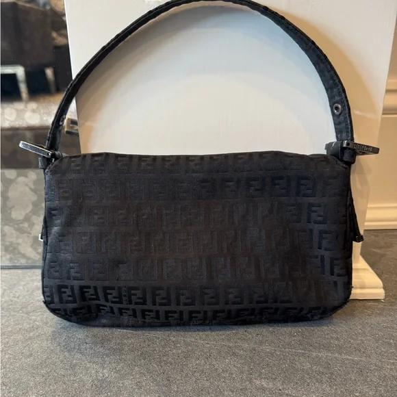 Fendi Black FF Logo Mini Baguette Shoulder Bag - Picture 8 of 10